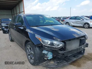 2021 Kia Forte LXS z VIN 3KPF24AD0ME264216, wystawiony jako IAAI lot #41885911 z przebiegiem 42 475 mil mil oraz . Historia ofert i sprzedaży dostępna na DreamBid. Obrazek 1.