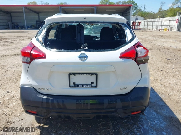 2019 Nissan Kicks S with VIN 3N1CP5CU2KL497873, listed as a IAAI auction lot 41859997 with 67,793 mi miles. Bid and sale history available at carsss.com. Image 17.