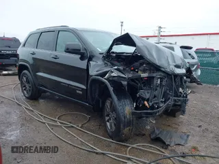2016 Jeep Grand Cherokee Laredo z VIN 1C4RJFAG0GC376855, wystawiony jako IAAI lot #41963129 z przebiegiem 127 233 mil mil oraz . Historia ofert i sprzedaży dostępna na DreamBid. Obrazek 1.