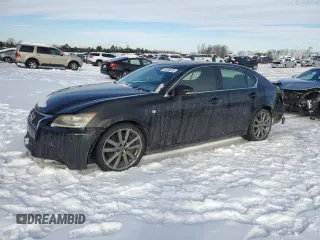 2013 Lexus GS 350 z VIN JTHBE1BL0D5022546, wystawiony jako Copart lot #87635075 z przebiegiem 141 318 mil mil oraz Tytuł czysty. Historia ofert i sprzedaży dostępna na DreamBid. Obrazek 1.