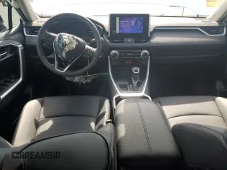 2025 Toyota RAV4 XLE Premium with VIN 2T3C1RFV1SW389635, listed as a Copart auction lot 61661535 with 3,630 mi miles and Salvage title. Bid and sale history available at DreamBid. Image 8.