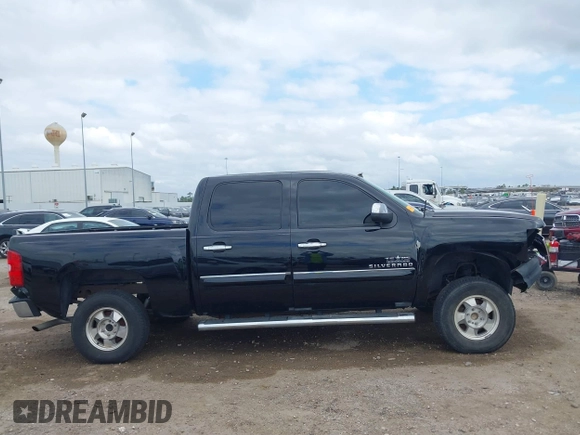 2013 Chevrolet Silverado 1500 LT with VIN 3GCPCSE06DG328373, listed as a IAAI auction lot 41451316 with 130,226 mi miles and . Bid and sale history available at DreamBid. Image 13.