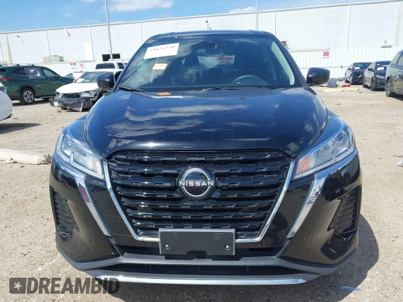 2022 Nissan Kicks S with VIN 3N1CP5BV3NL514002, listed as a IAAI auction lot 41824220 with 57,881 mi miles. Bid and sale history available at carsss.com. Image 12.