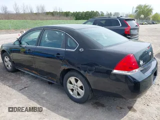 2009 Chevrolet Impala LT with VIN 2G1WT57K491234528, listed as a IAAI auction lot 42143984 with 241,597 mi miles and . Bid and sale history available at DreamBid. Image 3.