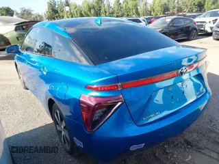 2019 Toyota Mirai with VIN JTDBVRBD0KA005792, listed as a IAAI auction lot 41447692 with 50,725 mi miles and . Bid and sale history available at carsss.com. Image 3.