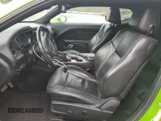 2017 Dodge Challenger SXT z VIN 2C3CDZAG2HH600998, wystawiony jako Copart lot #53380725 z przebiegiem 90 056 mil mil oraz Szkoda całkowita • Salvage title. Historia ofert i sprzedaży dostępna na DreamBid. Obrazek 7.