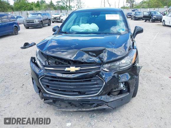 2020 Chevrolet Trax LS with VIN KL7CJKSB7LB061579, listed as a IAAI auction lot 42196726 with 47,583 mi miles and . Bid and sale history available at DreamBid. Image 6.