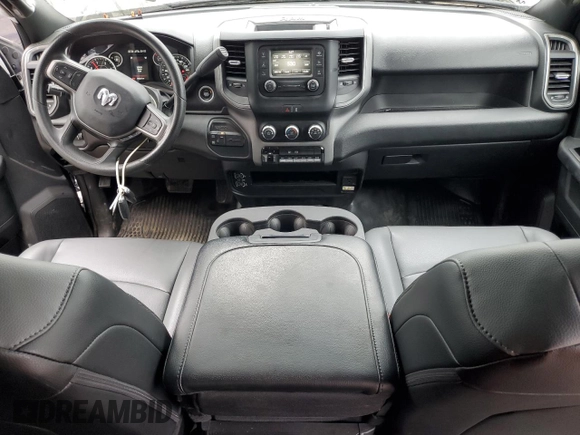 2024 Ram 2500 Tradesman with VIN 3C6UR5CLXRG194675, listed as a Copart auction lot 86159644 with 5,922 mi miles and Salvage Title. Bid and sale history available at carsss.com. Image 8.