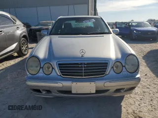 2002 Mercedes-Benz E-Class with VIN WDBJF82J92X067535, listed as a Copart auction lot 82759874 with 193,765 mi miles and Salvage Title. Bid and sale history available at carsss.com. Image 5.