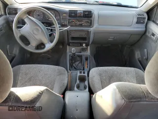 2000 Isuzu Rodeo S z VIN 4S2CK58W2Y4311726, wystawiony jako Copart lot #85070364 z przebiegiem 226 510 mil mil oraz Szkody całkowita. Historia ofert i sprzedaży dostępna na DreamBid. Obrazek 8.