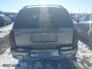 2005 Chevrolet TrailBlazer LT with VIN 1GNDT13S152213571, listed as a IAAI auction lot 41356058 with 157,856 mi miles. Bid and sale history available at carsss.com. Image 16.