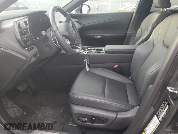 2024 Lexus RX 350 с VIN 2T2BAMCAXRC044281, выставлен на аукционе Copart как лот 83085844 с пробегом 21 737 миль миль и Списание • Salvage title. История ставок и продаж доступна на DreamBid. Изображение 7.
