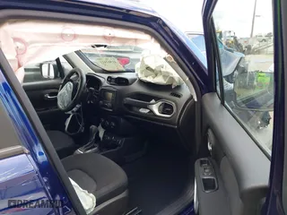 2018 Jeep Renegade Upland Edition with VIN ZACCJBAB7JPJ31912, listed as a IAAI auction lot 41562411 with 23,777 mi miles. Bid and sale history available at carsss.com. Image 5.