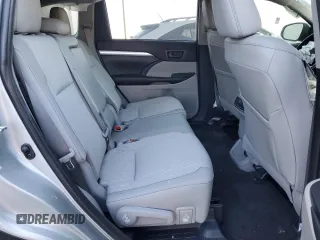 2019 Toyota Highlander LE z VIN 5TDZZRFH2KS312304, wystawiony jako Copart lot #41061594 z przebiegiem 27 969 mil mil oraz Nie do naprawy • Non repairable. Historia ofert i sprzedaży dostępna na DreamBid. Obrazek 11.