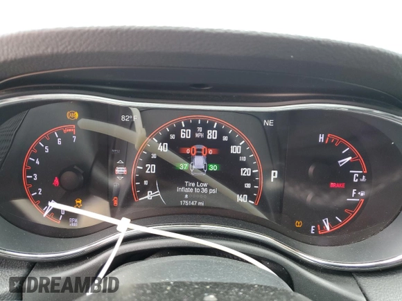 2015 Dodge Durango SXT with VIN 1C4RDJAG0FC799427, listed as a Copart auction lot 53903225 with 175,147 mi miles and Salvage title. Bid and sale history available at DreamBid. Image 9.