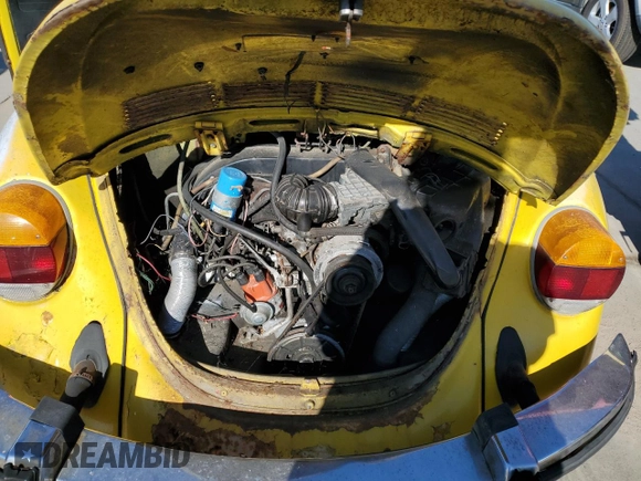 1979 Volkswagen Beetle with VIN 1582009602, listed as a Copart auction lot 42561745 with 25,764 mi miles and Salvage Title. Bid and sale history available at DreamBid. Image 11.
