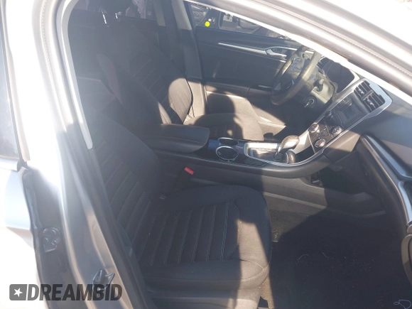 2013 Ford Fusion SE with VIN 3FA6P0H72DR200204, listed as a IAAI auction lot 41212133 with 126,830 mi miles and . Bid and sale history available at DreamBid. Image 5.