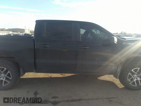 2020 Chevrolet Silverado 1500 Custom Trail Boss with VIN 1GCPYCEF5LZ122181, listed as a IAAI auction lot 41359648 with 138,028 mi miles and . Bid and sale history available at DreamBid. Image 13.