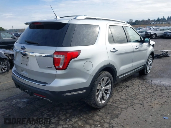 2019 Ford Explorer Limited with VIN 1FM5K8F8XKGB42714, listed as a IAAI auction lot 41525104 with 125,286 mi miles and . Bid and sale history available at carsss.com. Image 4.