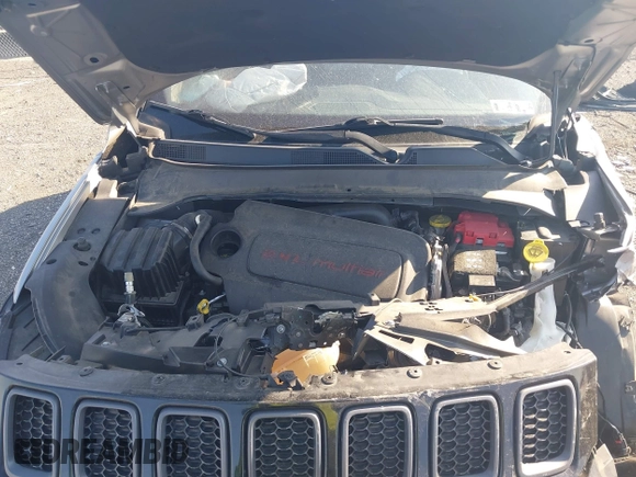 2020 Jeep Compass Trailhawk with VIN 3C4NJDDBXLT106663, listed as a IAAI auction lot 41791300 with 74,162 mi miles and . Bid and sale history available at carsss.com. Image 10.