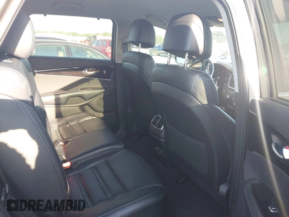 2017 Kia Sorento EX V6 with VIN 5XYPH4A58HG298313, listed as a IAAI auction lot 42037937 with 167,097 mi miles. Bid and sale history available at carsss.com. Image 8.