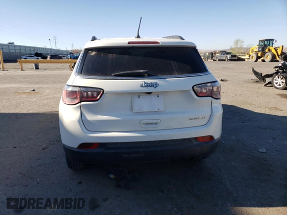 2019 Jeep Compass Sport z VIN 3C4NJCAB0KT726483, wystawiony jako Copart lot #49352905 z przebiegiem 116 915 mil mil oraz Szkoda całkowita • Salvage title. Historia ofert i sprzedaży dostępna na DreamBid. Obrazek 6.