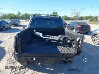 2017 Toyota Tacoma SR5 with VIN 5TFAZ5CNXHX050289, listed as a IAAI auction lot 41771576 with 68,735 mi miles and . Bid and sale history available at carsss.com. Image 6.
