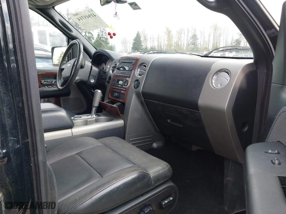 2007 Ford F-150 XLT with VIN 1FTPW12V87FA08267, listed as a IAAI auction lot 41949314 with 96,692 mi miles. Bid and sale history available at carsss.com. Image 5.