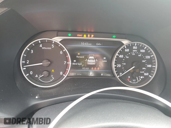 2024 Nissan Sentra SR with VIN 3N1AB8DV4RY279834, listed as a Copart auction lot 53889455 with 5,901 mi miles and Salvage title. Bid and sale history available at DreamBid. Image 9.