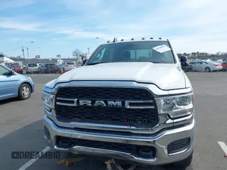 2022 Ram 2500 Tradesman with VIN 3C6UR5CL5NG222389, listed as a IAAI auction lot 38798981 with 62,755 mi miles. Bid and sale history available at carsss.com. Image 12.