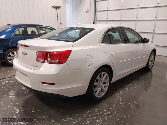2015 Chevrolet Malibu LT with VIN 1G11D5SL1FF139419, listed as a IAAI auction lot 41815761 with 106,426 mi miles. Bid and sale history available at carsss.com. Image 4.