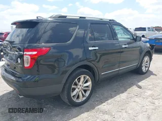 2012 Ford Explorer XLT with VIN 1FMHK8D84CGA66053, listed as a IAAI auction lot 42122087 with 204,812 mi miles and . Bid and sale history available at DreamBid. Image 4.