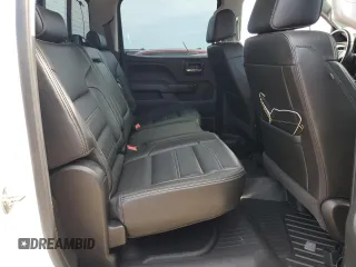 2016 GMC Sierra 3500HD Denali z VIN 1GT42YE84GF304755, wystawiony jako Copart lot #64882644 z przebiegiem 120 309 mil mil oraz Szkody całkowita. Historia ofert i sprzedaży dostępna na DreamBid. Obrazek 10.