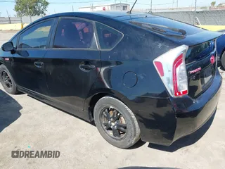 2015 Toyota Prius Four with VIN JTDKN3DU0F1960270, listed as a IAAI auction lot 42660592 with 256,873 mi miles and . Bid and sale history available at DreamBid. Image 3.