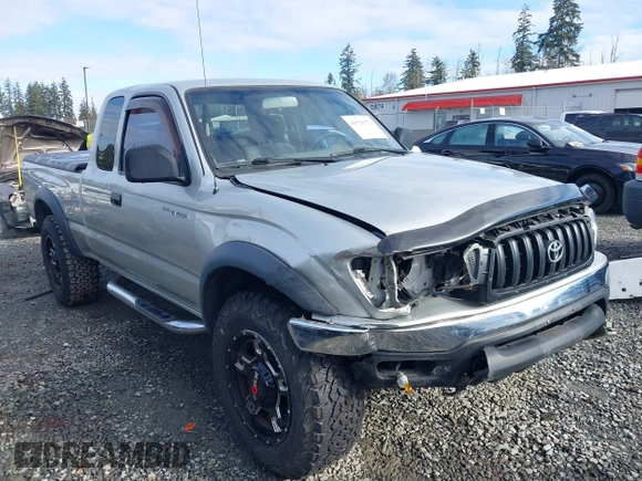 2003 Toyota Tacoma with VIN 5TEWN72NX3Z267678, listed as a IAAI auction lot 41528271 with 190,914 mi miles. Bid and sale history available at carsss.com. Image 1.