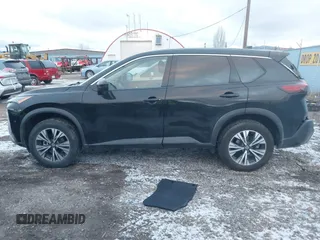 2021 Nissan Rogue SV z VIN 5N1AT3BB9MC738066, wystawiony jako IAAI lot #41009183 z przebiegiem 73 802 mil mil oraz . Historia ofert i sprzedaży dostępna na DreamBid. Obrazek 15.