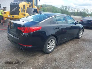 2012 Kia Optima LX with VIN KNAGM4A73C5287487, listed as a IAAI auction lot 42176012 with 233,460 mi miles and . Bid and sale history available at carsss.com. Image 4.