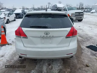 2010 Toyota Venza with VIN 4T3BK3BBXAU042210, listed as a IAAI auction lot 41281029 with 172,930 mi miles and . Bid and sale history available at carsss.com. Image 15.