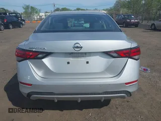 2020 Nissan Sentra S with VIN 3N1AB8BV6LY258378, listed as a IAAI auction lot 42122488 with 94,033 mi miles. Bid and sale history available at carsss.com. Image 16.