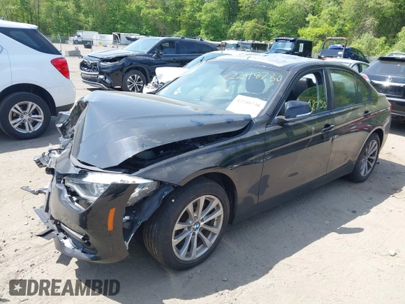 2018 BMW 3 Series 320i xDrive with VIN WBA8A3C5XJA505576, listed as a IAAI auction lot 42248730 with Not provided miles and . Bid and sale history available at DreamBid. Image 17.
