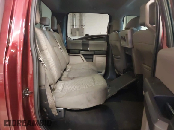 2015 Ford F-150 XLT with VIN 1FTEW1C84FKD05672, listed as a IAAI auction lot 41366154 with 119,504 mi miles and . Bid and sale history available at carsss.com. Image 8.