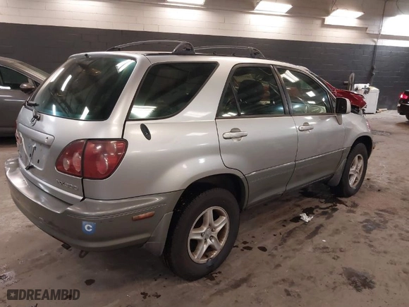 1999 Lexus RX 300 Luxury SUV with VIN JT6HF10U8X0065898, listed as a IAAI auction lot 38515585 with NaN miles. Bid and sale history available at carsss.com. Image 4.