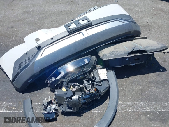 2022 Hyundai Ioniq 5 SEL with VIN KM8KN4AE6NU061618, listed as a IAAI auction lot 42609674 with 72,323 mi miles and . Bid and sale history available at DreamBid. Image 12.