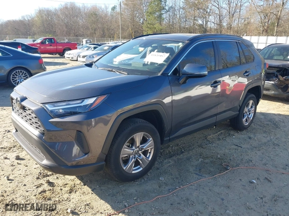 2022 Toyota RAV4 XLE with VIN 2T3W1RFV6NC209679, listed as a IAAI auction lot 41820957 with 25,755 mi miles. Bid and sale history available at carsss.com. Image 20.