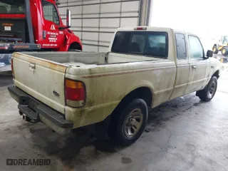 1998 Ford Ranger XL with VIN 1FTYR14U5WPB51623, listed as a IAAI auction lot 41460208 with 177,269 mi miles. Bid and sale history available at carsss.com. Image 4.
