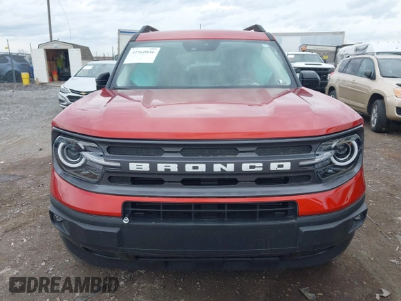 2024 Ford Bronco Sport Big Bend z VIN 3FMCR9B66RRE05409, wystawiony jako IAAI lot #41960846 z przebiegiem 20 159 mil mil oraz . Historia ofert i sprzedaży dostępna na DreamBid. Obrazek 12.