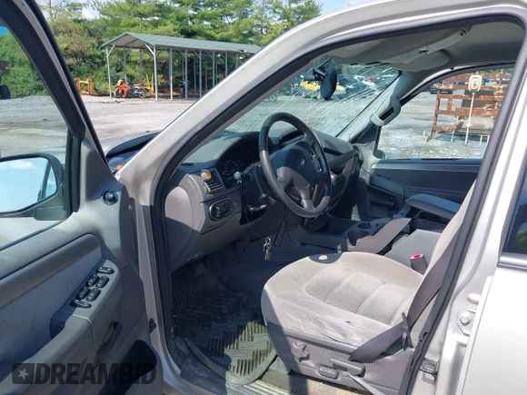 2004 Ford Explorer XLT z VIN 1FMZU73K74UB13312, wystawiony jako IAAI lot #42734477 z przebiegiem Nie podano mil oraz . Historia ofert i sprzedaży dostępna na DreamBid. Obrazek 5.