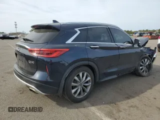 2020 Infiniti QX50 Essential z VIN 3PCAJ5M38LF120895, wystawiony jako Copart lot #54152535 z przebiegiem 45 937 mil mil oraz Szkody całkowita. Historia ofert i sprzedaży dostępna na DreamBid. Obrazek 3.