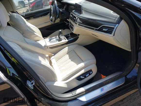 2021 BMW 7 Series 750i xDrive with VIN WBA7U2C05MCF72521, listed as a IAAI auction lot 41763182 with 68,668 mi miles and . Bid and sale history available at DreamBid. Image 5.