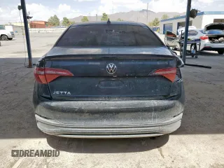 2022 Volkswagen Jetta SE with VIN 3VW7M7BU2NM013684, listed as a Copart auction lot 62175435 with 11,996 mi miles and Clean title. Bid and sale history available at DreamBid. Image 6.